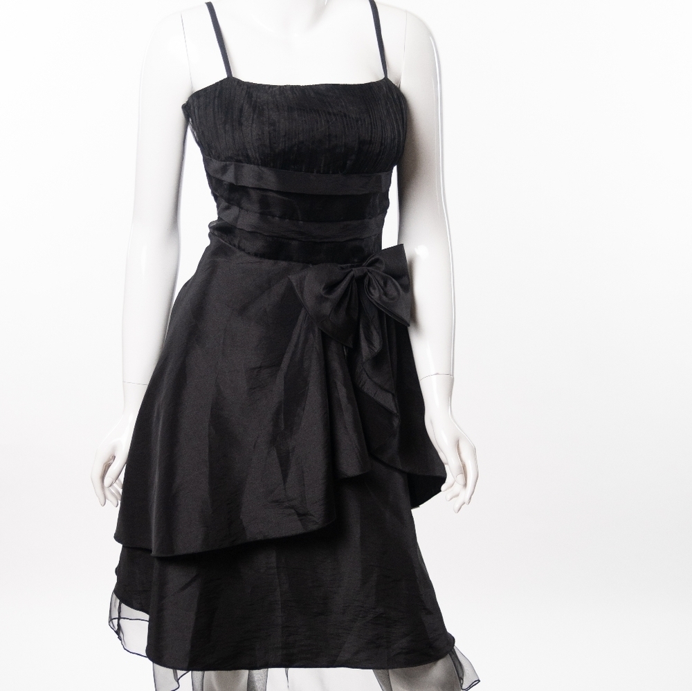PLUS Size ANGEL FASHIONS  spaghetti strap fit to flair‎ layered double bow dress